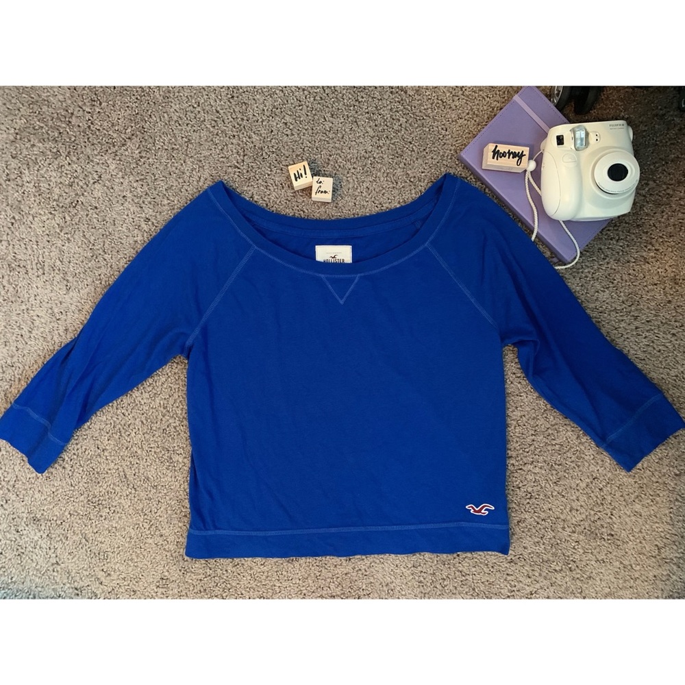 Hollister Quarter Sleeve Cropped Shirt